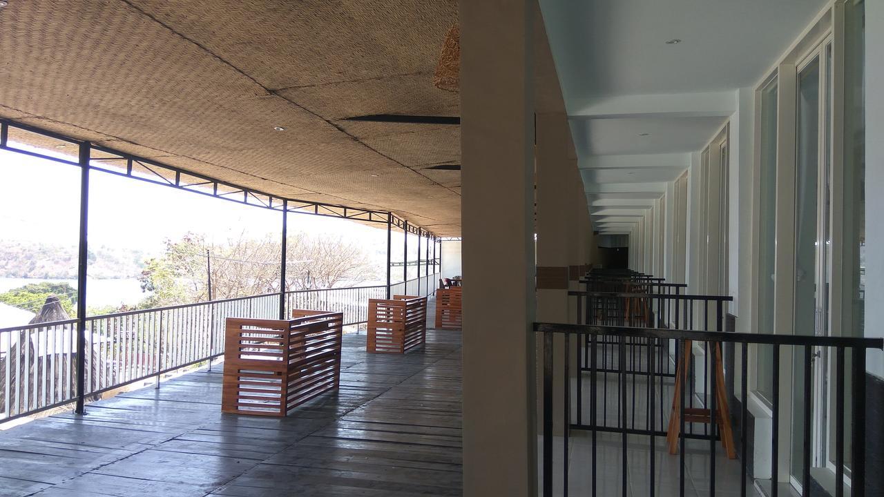 Mawar Hotel 라부안 바조 외부 사진