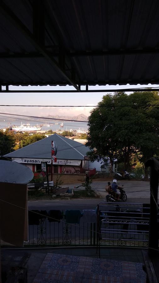 Mawar Hotel 라부안 바조 외부 사진